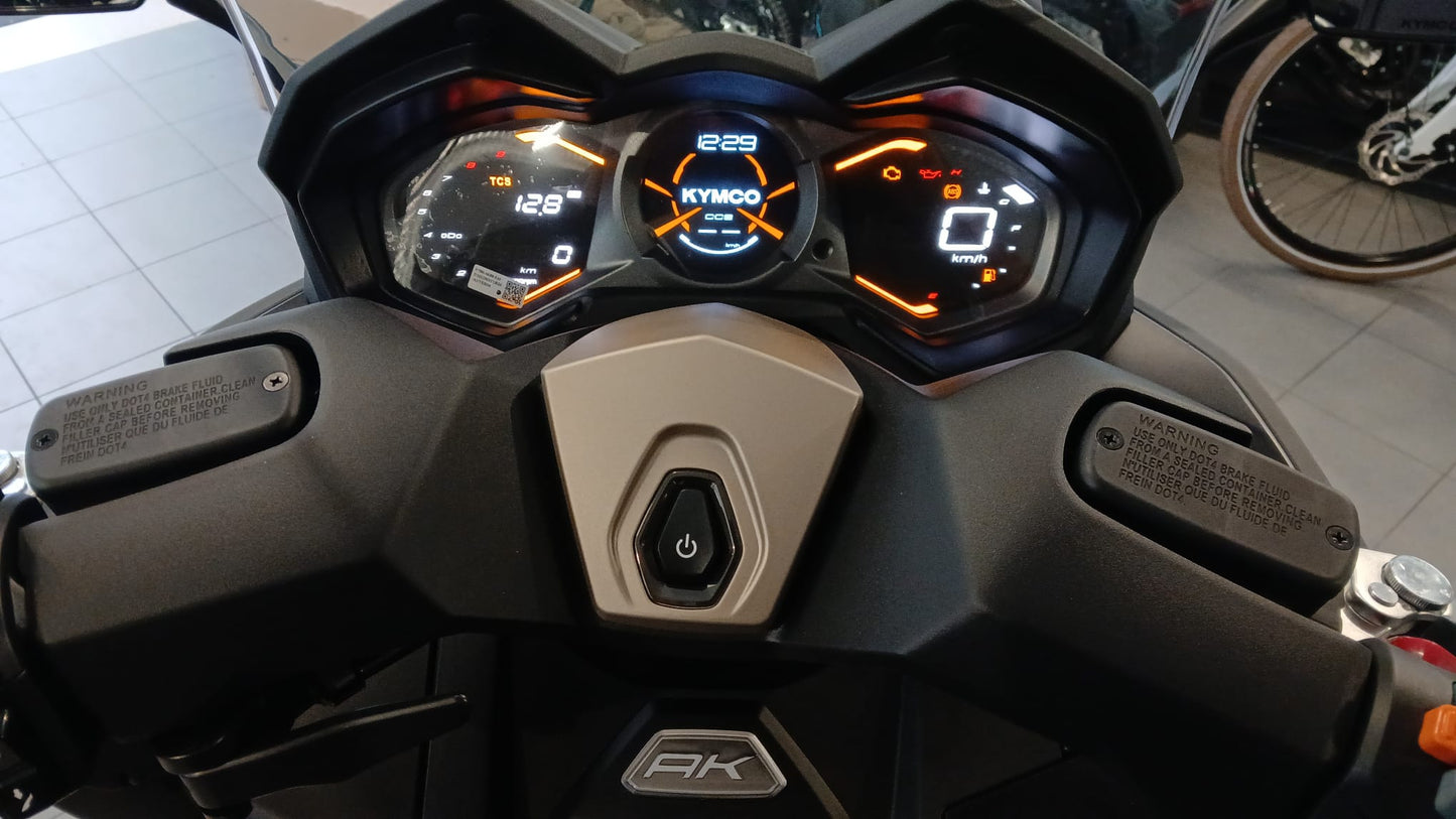 KYMCO AK 575 (2025)