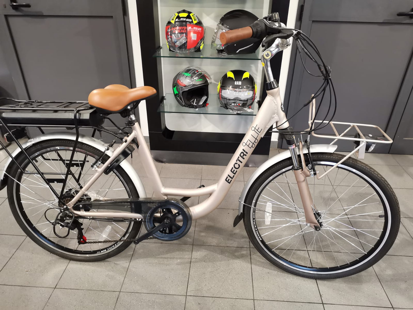 Electri Ellie 26