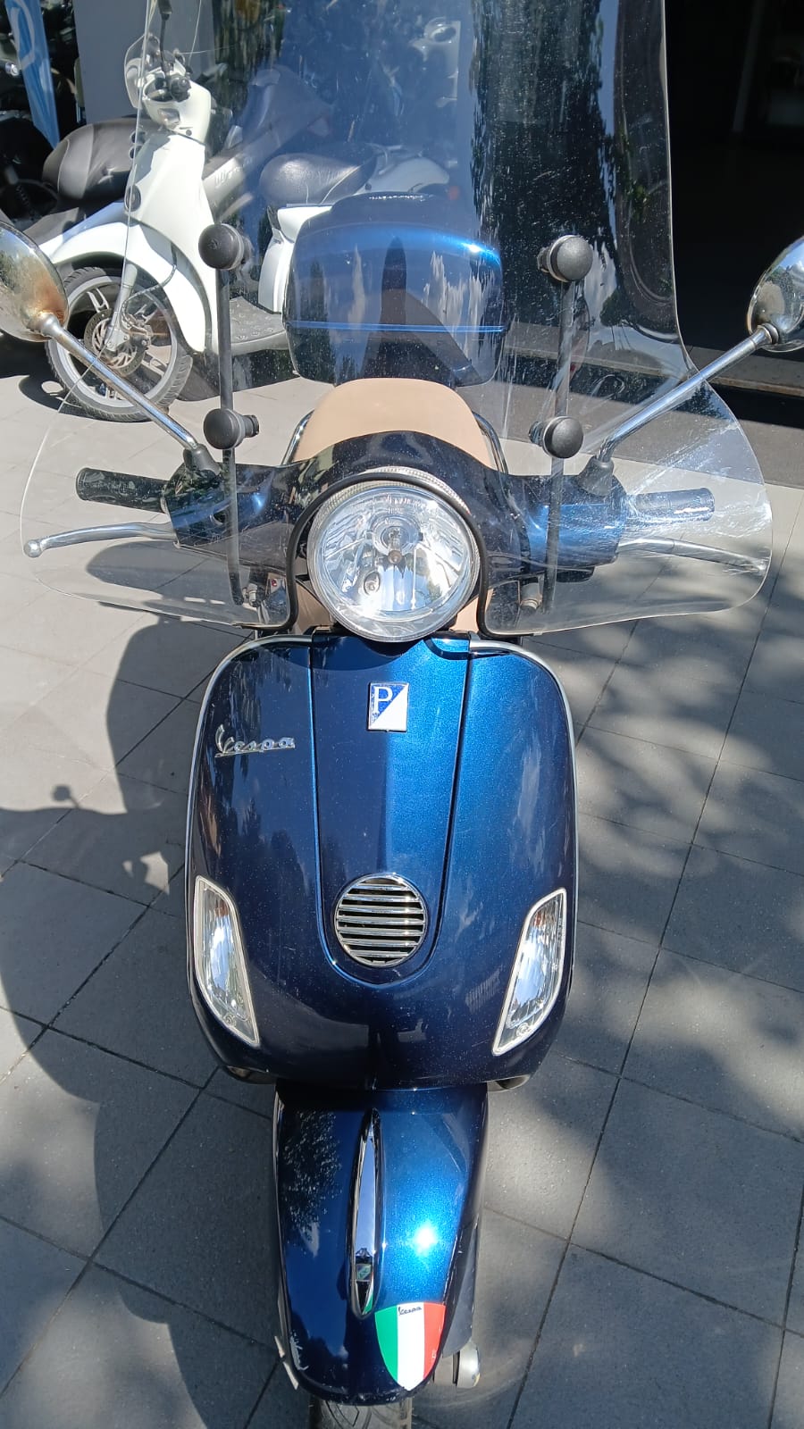 VESPA LX 50