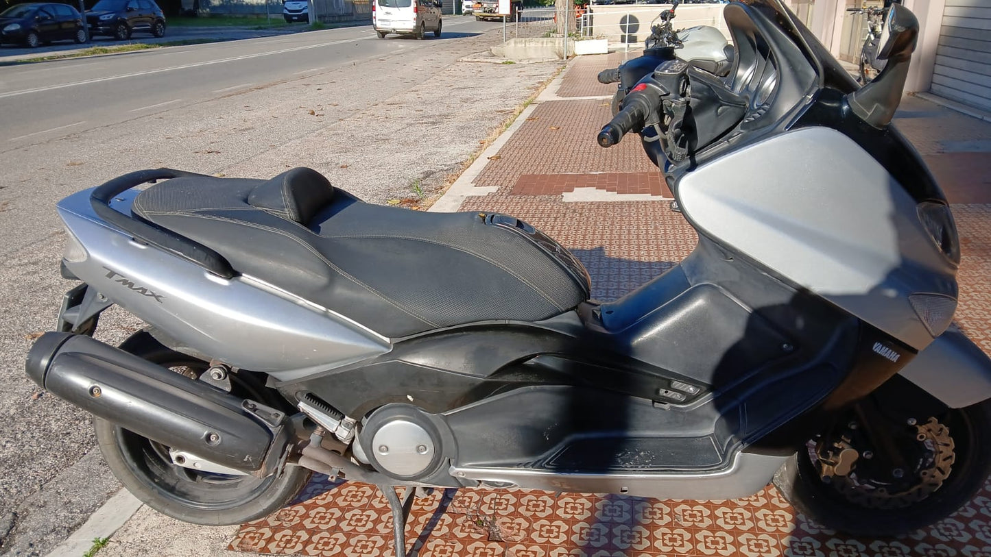 YAMAHA T-MAX 500