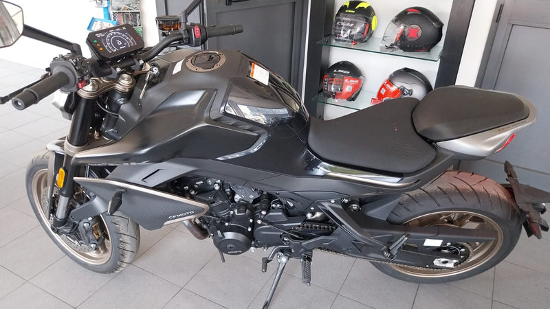 CF MOTO 800NK SPORT (2023-24)