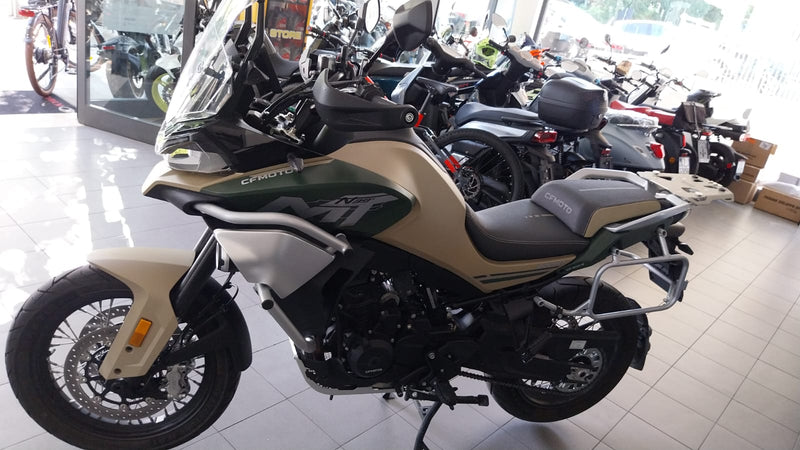 CF MOTO 800MT Touring (2023)
