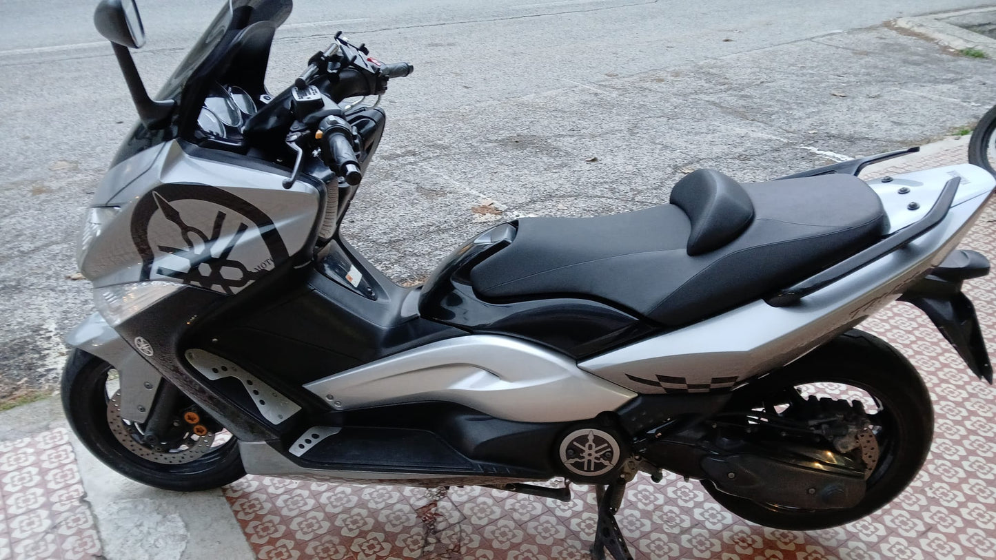 YAMAHA T-MAX 500