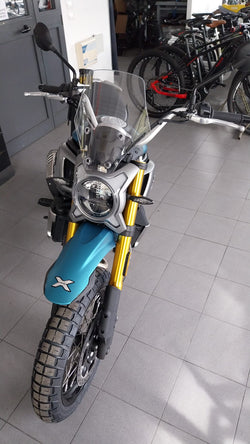 Cf.moto 700 adv