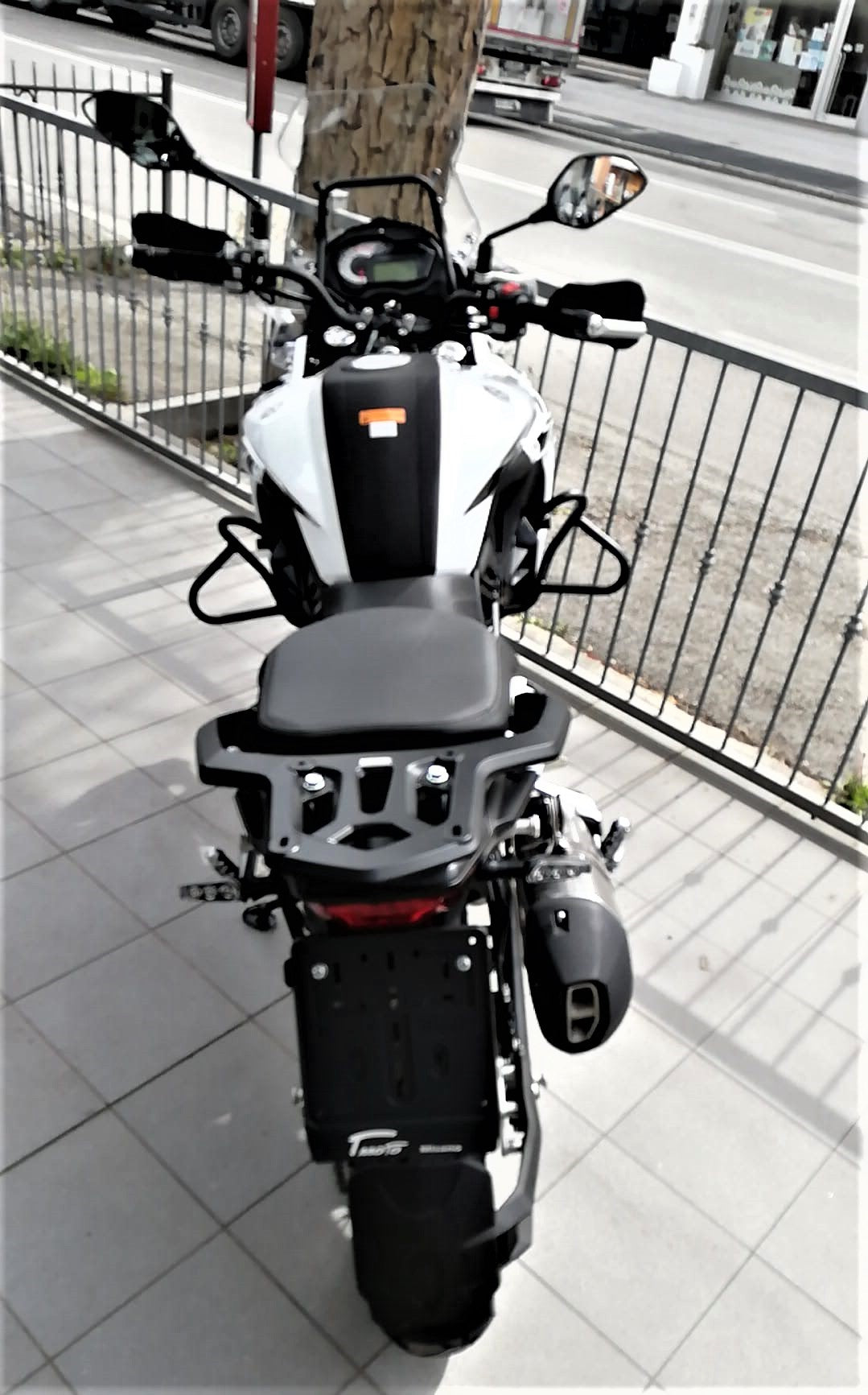 Benelli TRK 502 X