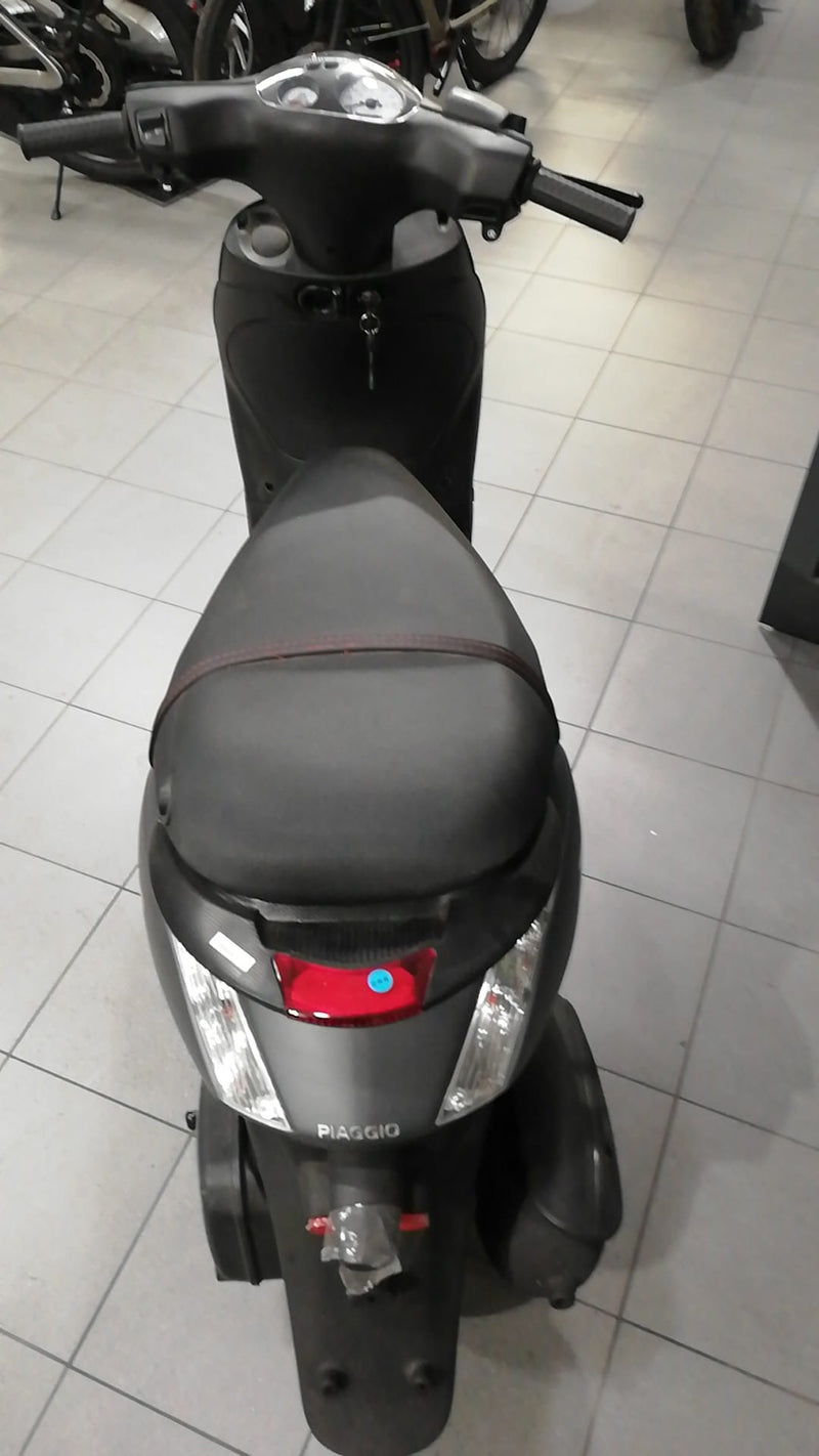 Piaggio Zip 50 4T
