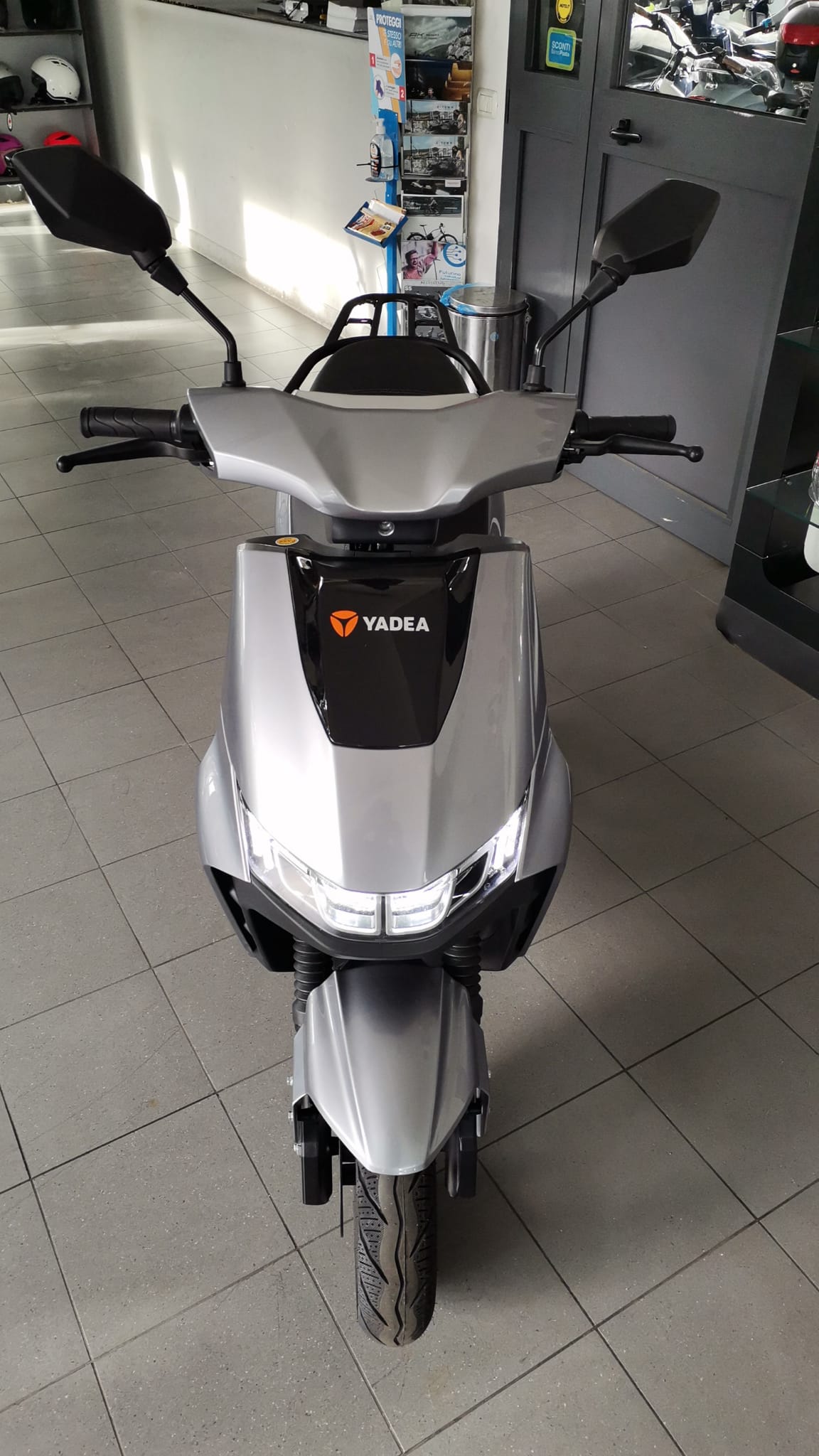 Yadea T9L Plus (2023)