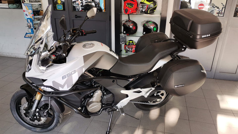 CFMOTO 650 MT (2021 - 22)
