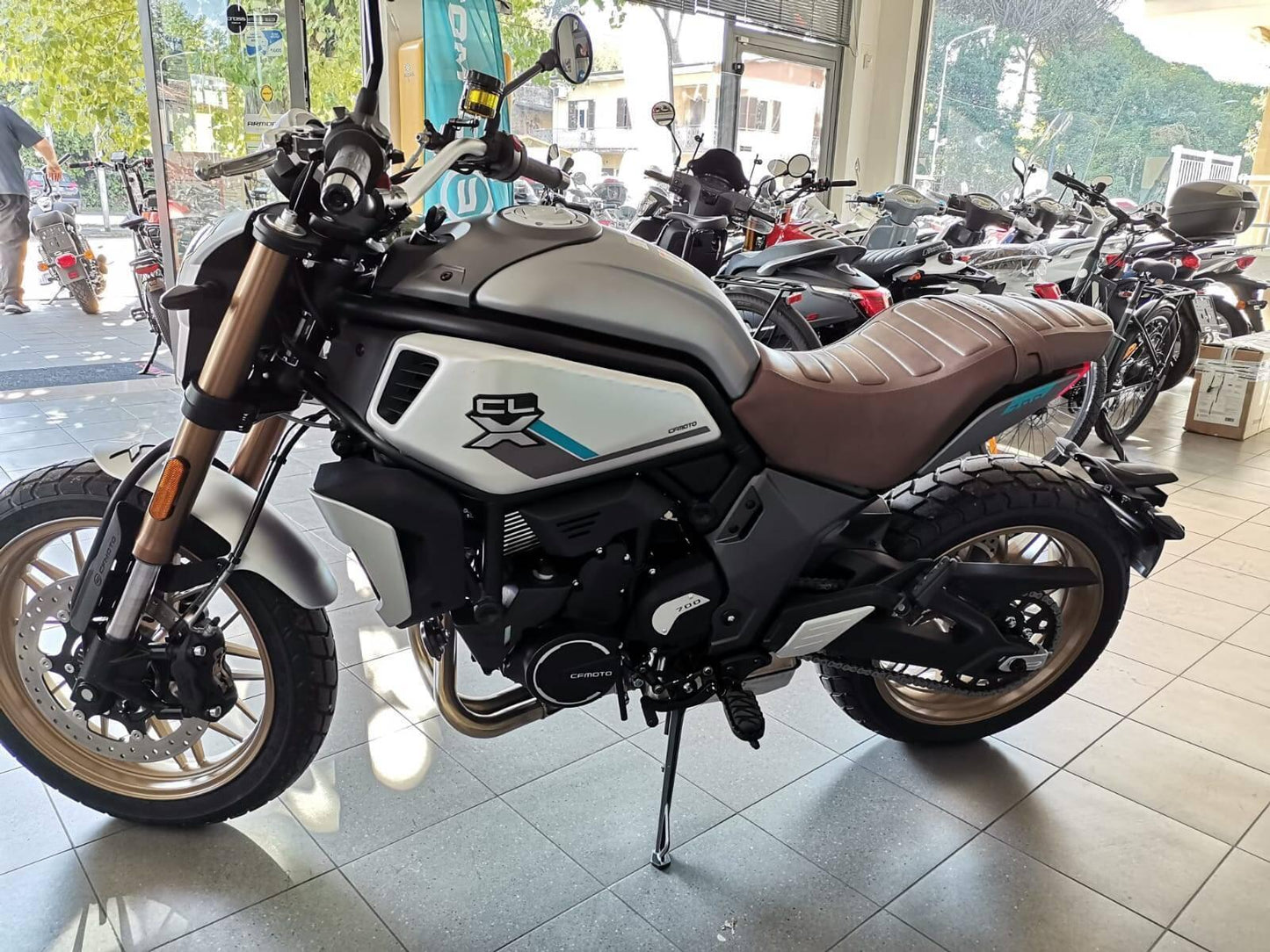 CF MOTO CL-X 700 HERITAGE (2023-24)