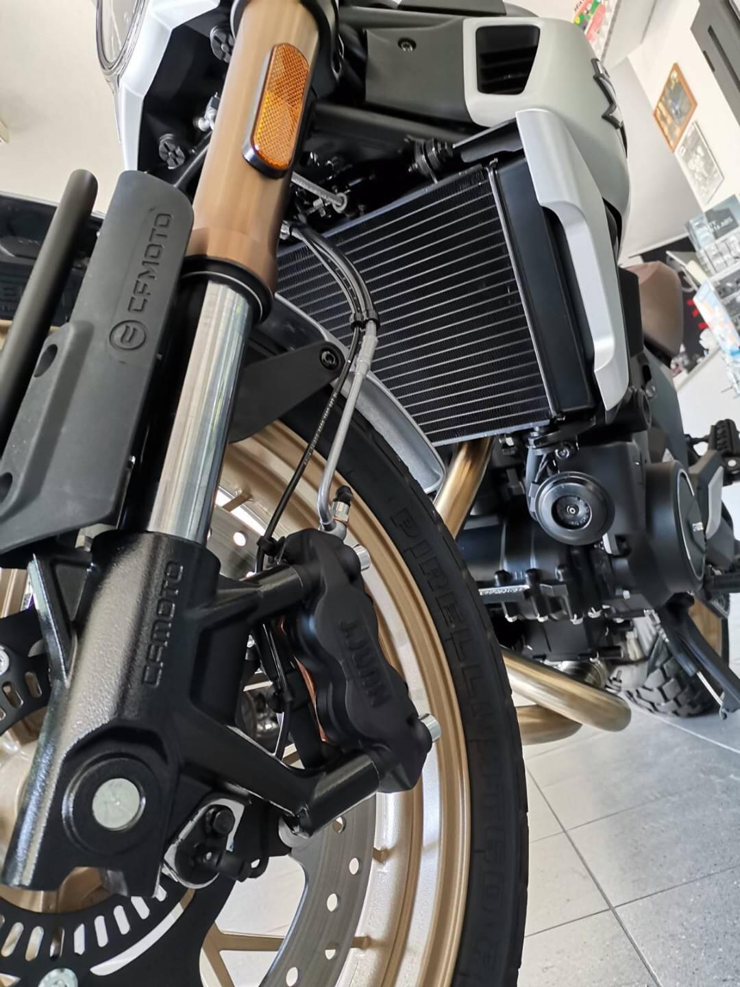 CF MOTO CL-X 700 HERITAGE (2023-24)