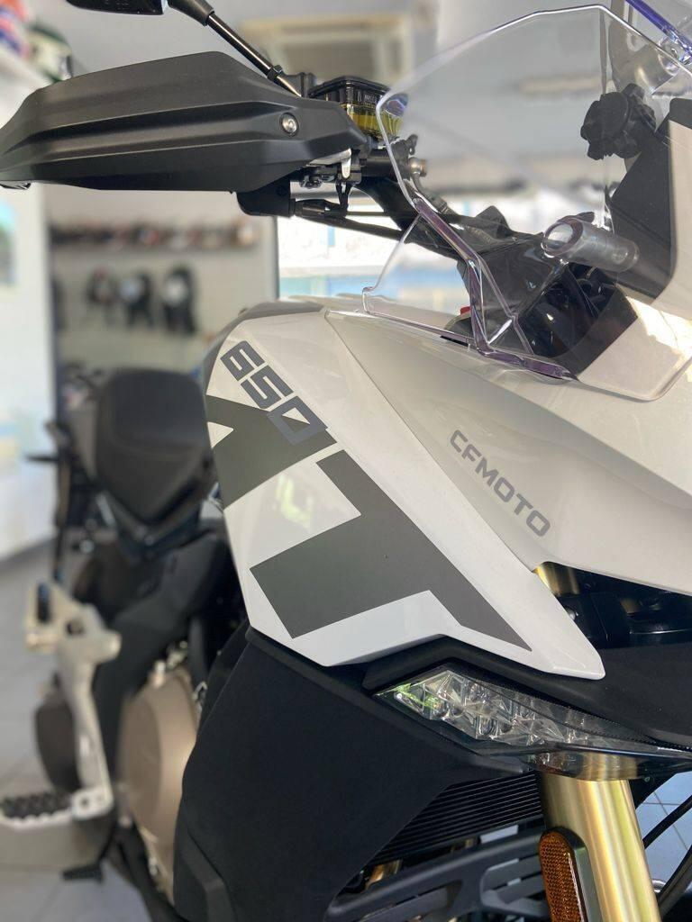 CFMOTO 650 MT (2021)