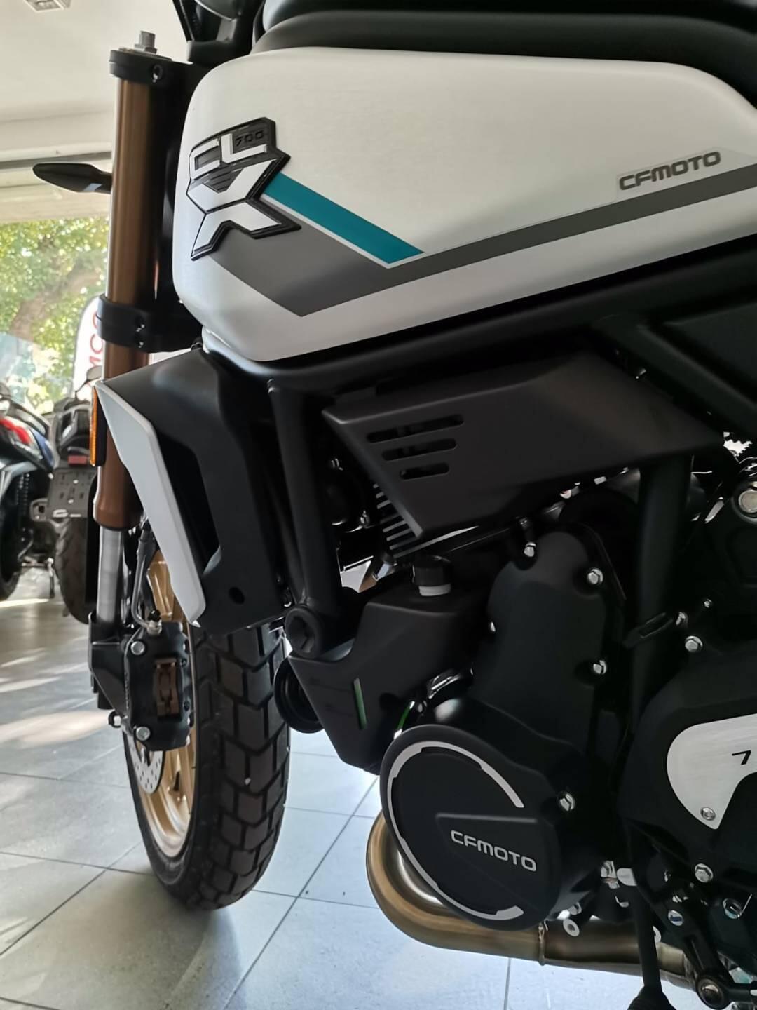 CF MOTO CL-X 700 HERITAGE (2023-24)